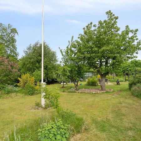 Holiday home Holmfridur - 2km From The Sea By Interhome